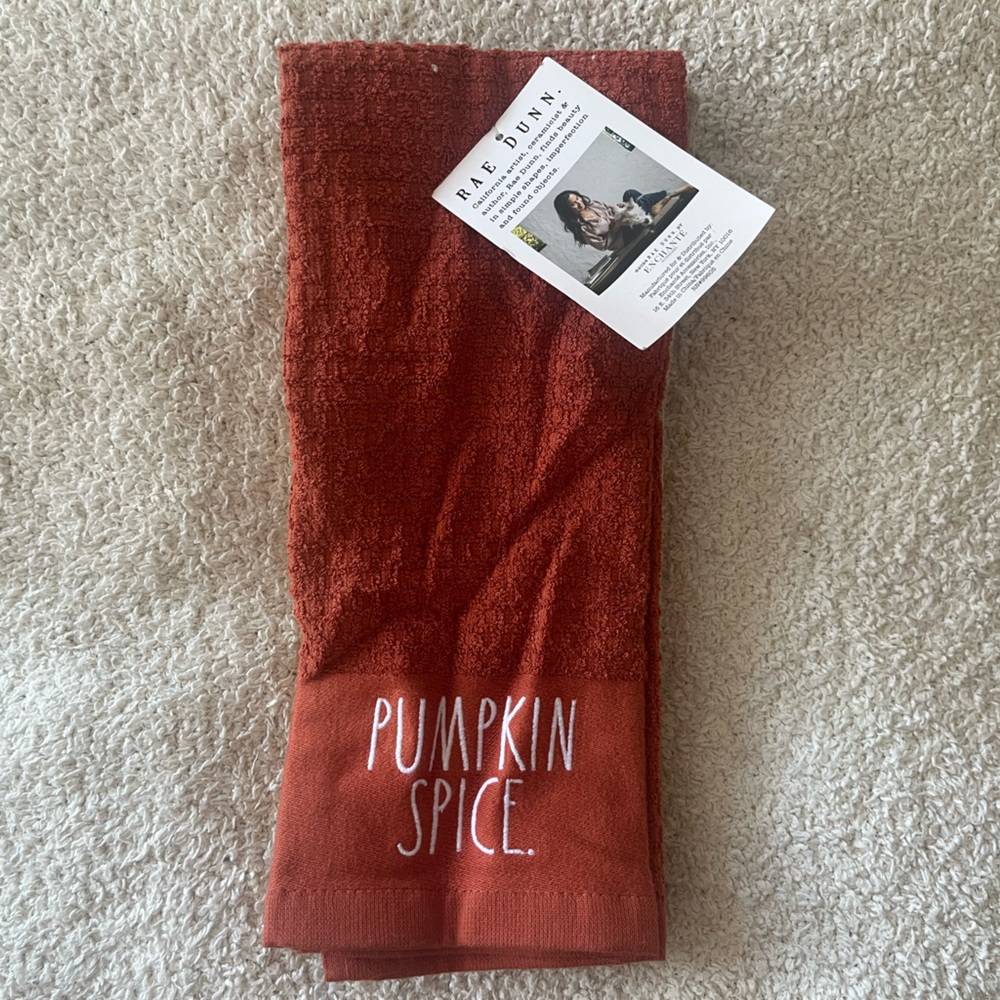 Rae Dunn Pumpkin Spice Towel Set of 3